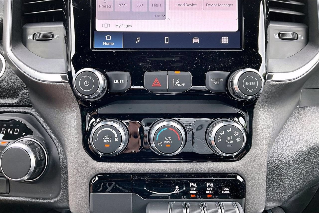 New 2026 RAM 1500 Express AWD/4WD image 15