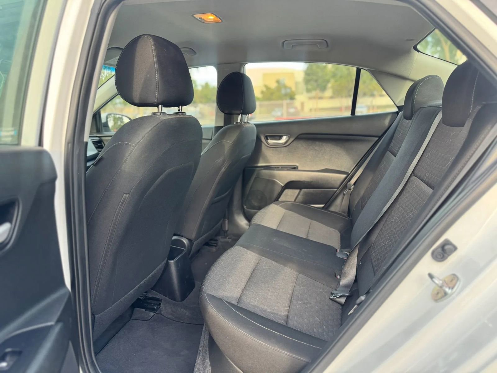 Used 2019 Kia Rio LX image 12