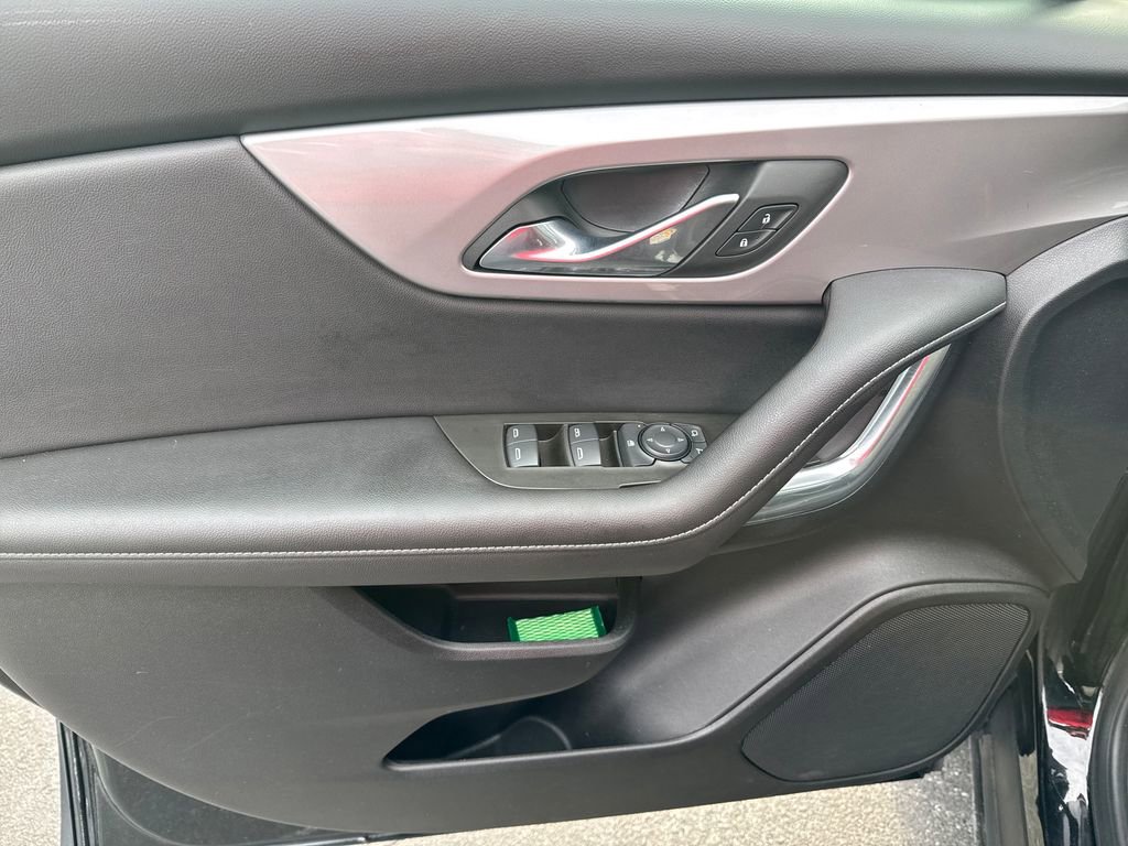 Used 2023 Chevrolet Blazer LT w/ Midnight/Sport Edition image 12