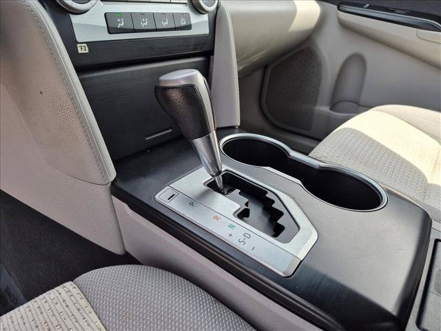 Used 2014 Toyota Camry LE FWD image 12