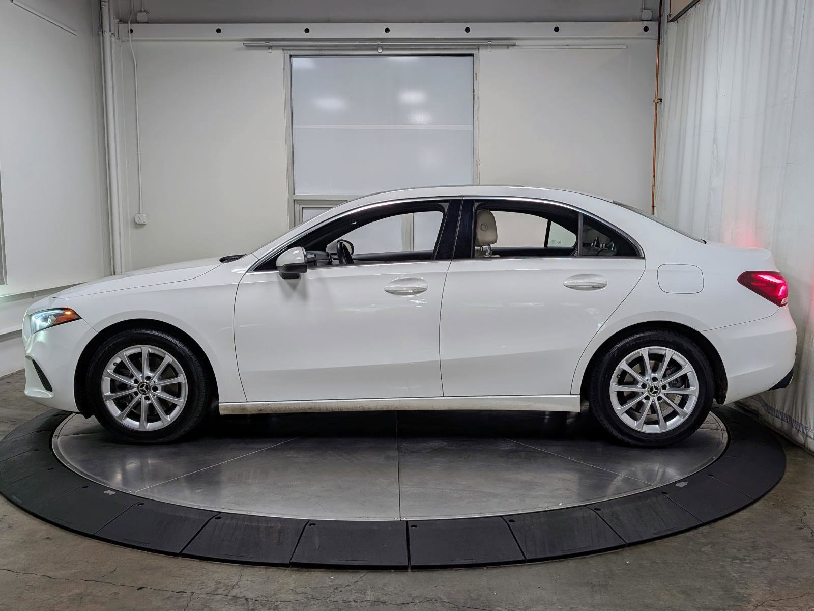 Used 2019 Mercedes-Benz A 220 image 6