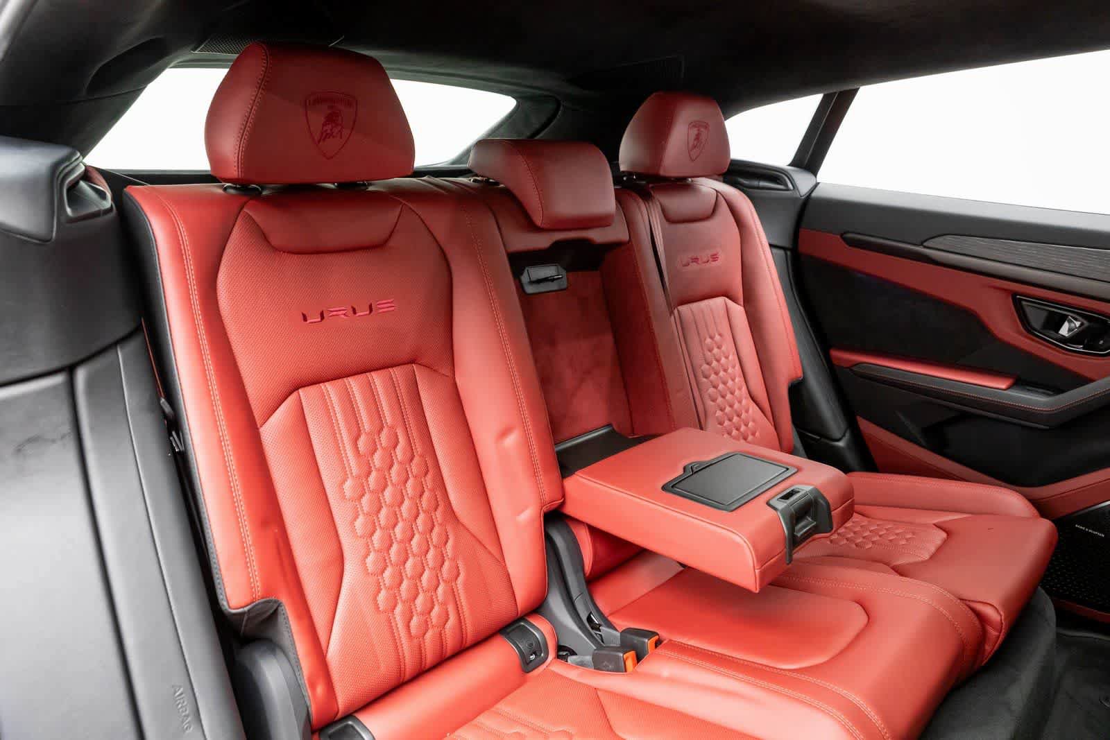 Used 2023 Lamborghini Urus S image 15