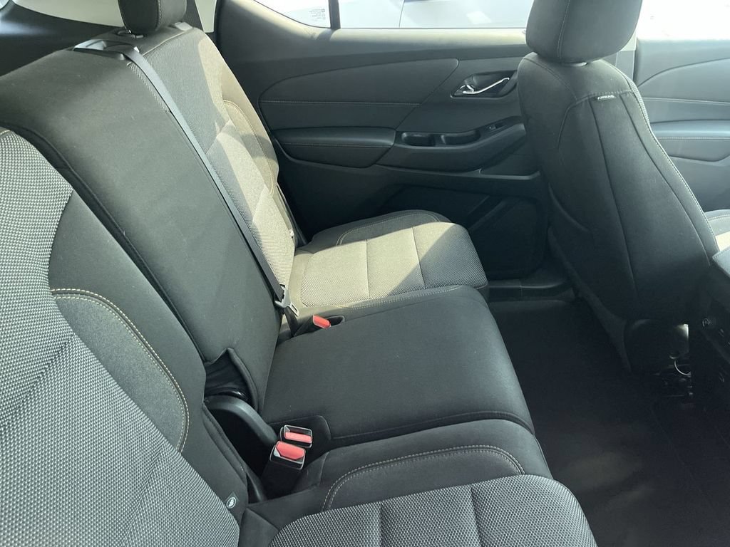 Used 2018 Chevrolet Traverse LS FWD image 10