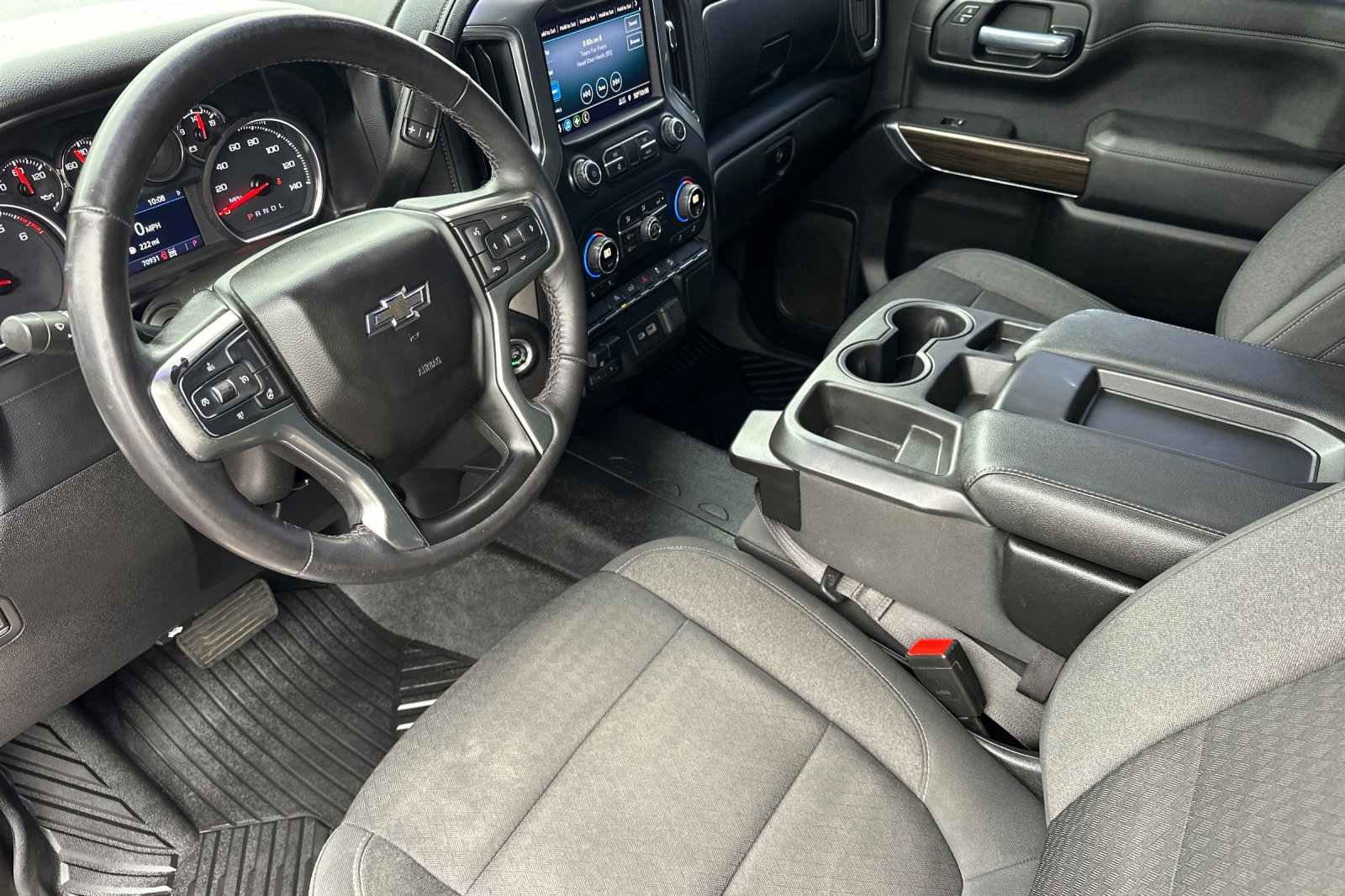 Used 2021 Chevrolet Silverado 1500 RST image 10