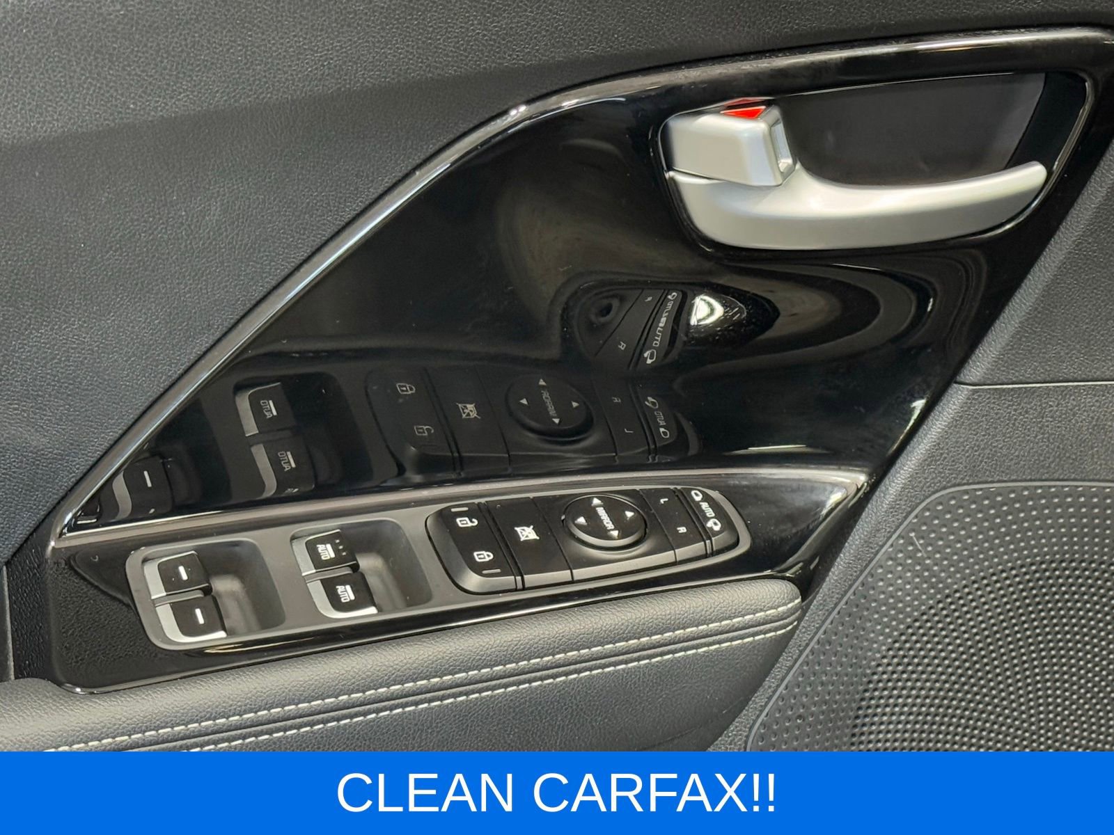 Used 2022 Kia Niro EX w/ Cold Weather Package image 13