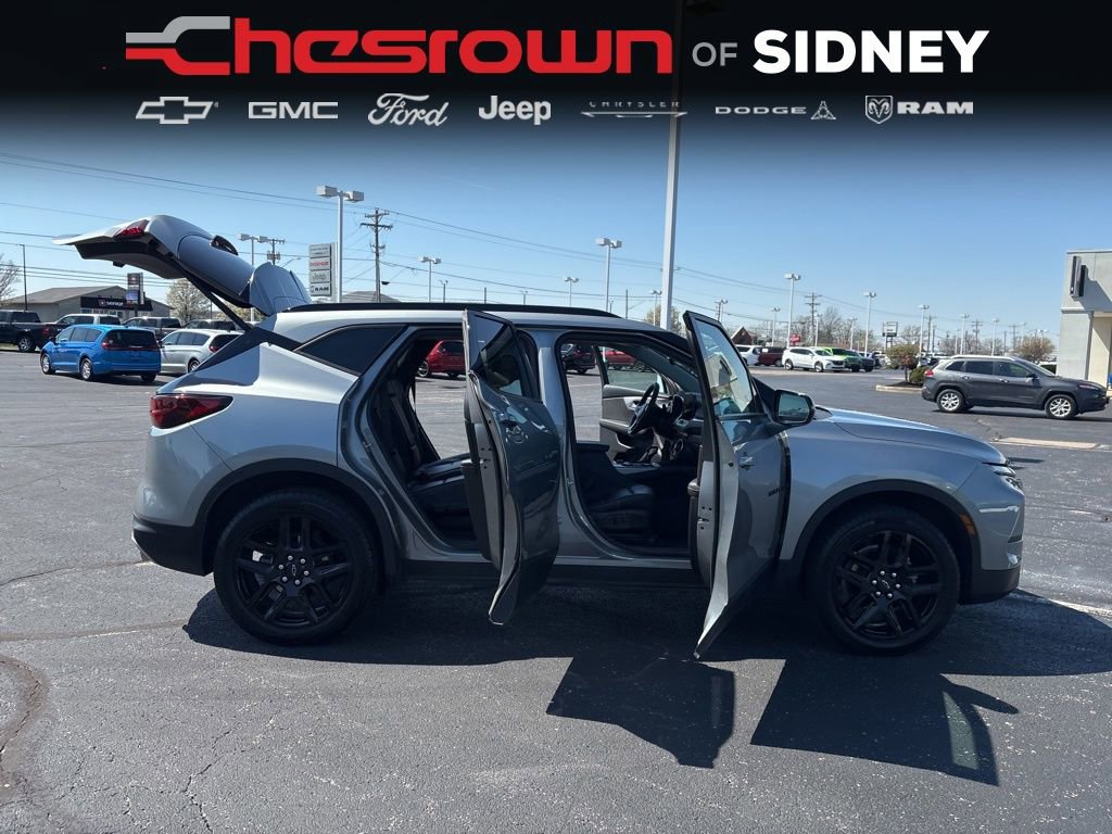 Used 2023 Chevrolet Blazer LT w/ LPO, Floor Liner Package image 18