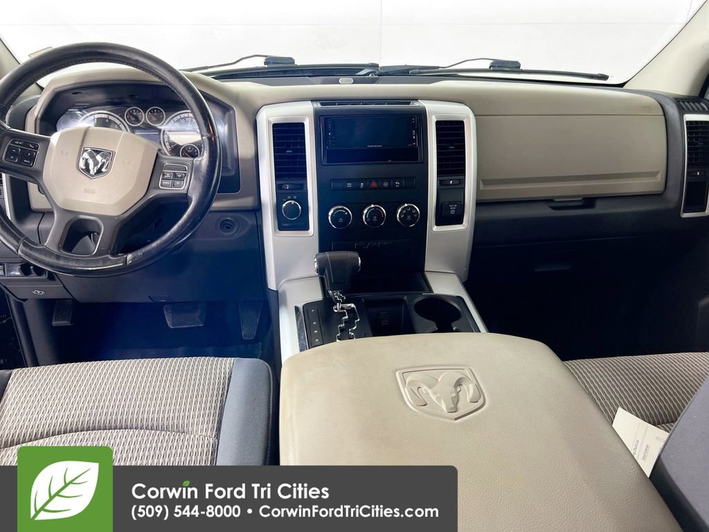 Used 2012 RAM 1500 Classic SLT w/ SLT Plus D￩cor Group AWD/4WD image 7