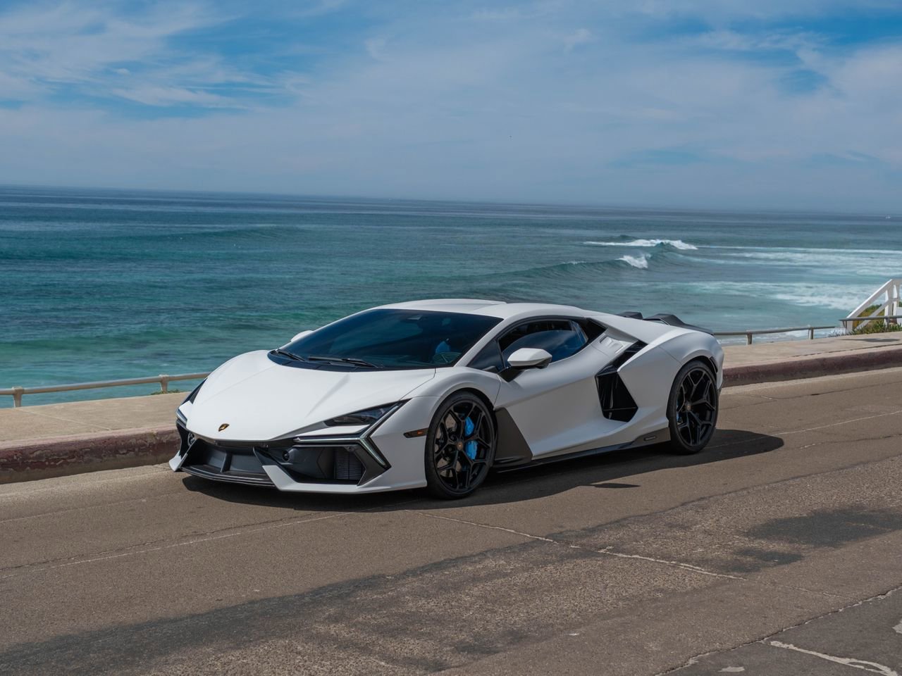 Used 2025 Lamborghini Revuelto