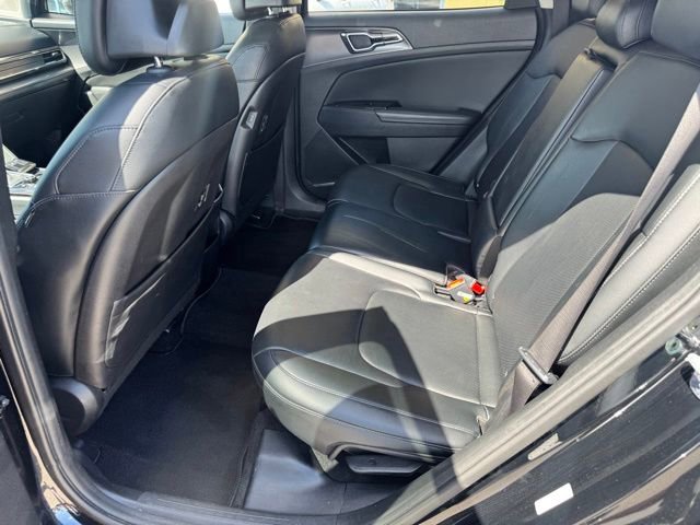 Certified 2023 Kia Sportage SX AWD/4WD image 14