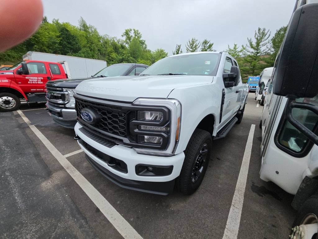 Used 2026 Ford F350 XL w/ STX Appearance Package AWD/4WD image 4