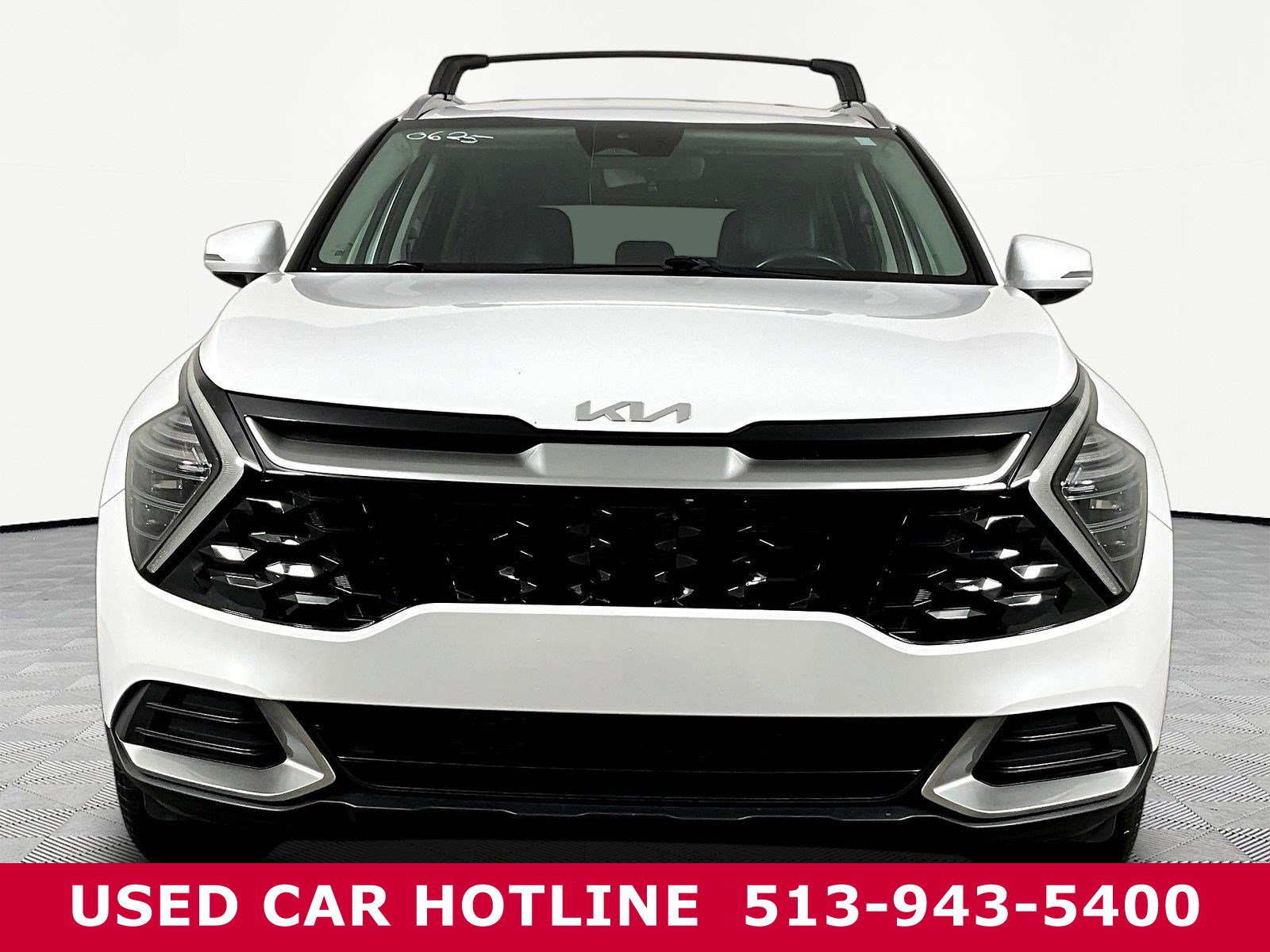 Used 2024 Kia Sportage EX AWD/4WD image 2