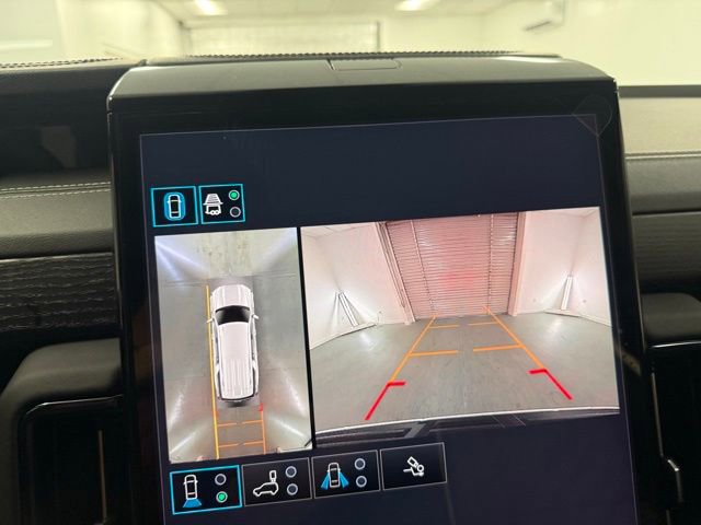 New 2026 GMC Yukon XL AT4 Ultimate w/ LPO, Floor Liner Package AWD/4WD image 20