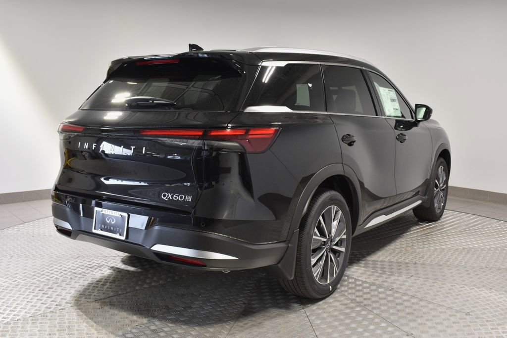New 2026 INFINITI QX60 Luxe w/ Family Package image 3