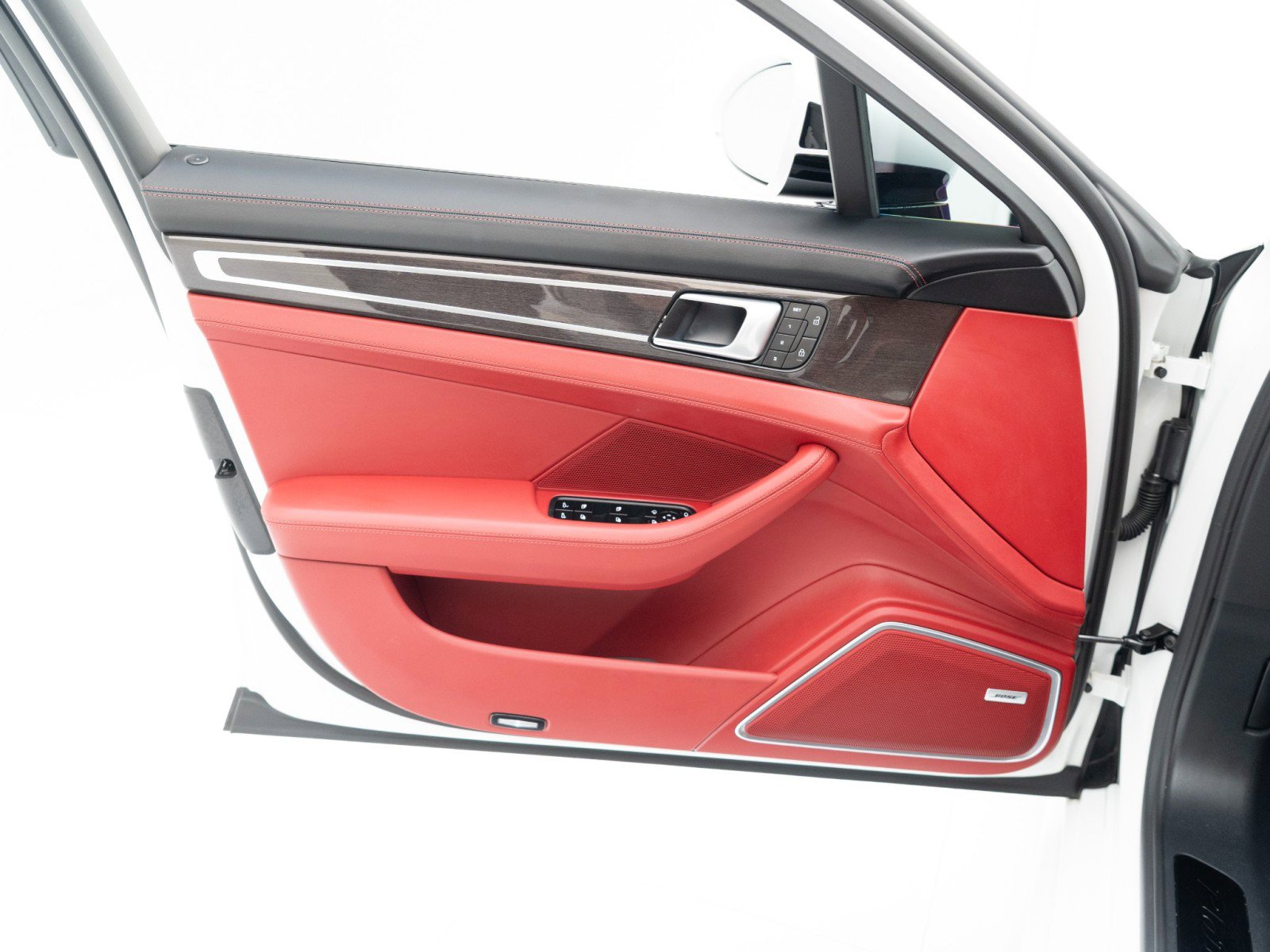 Certified 2023 Porsche Panamera Platinum Edition image 20