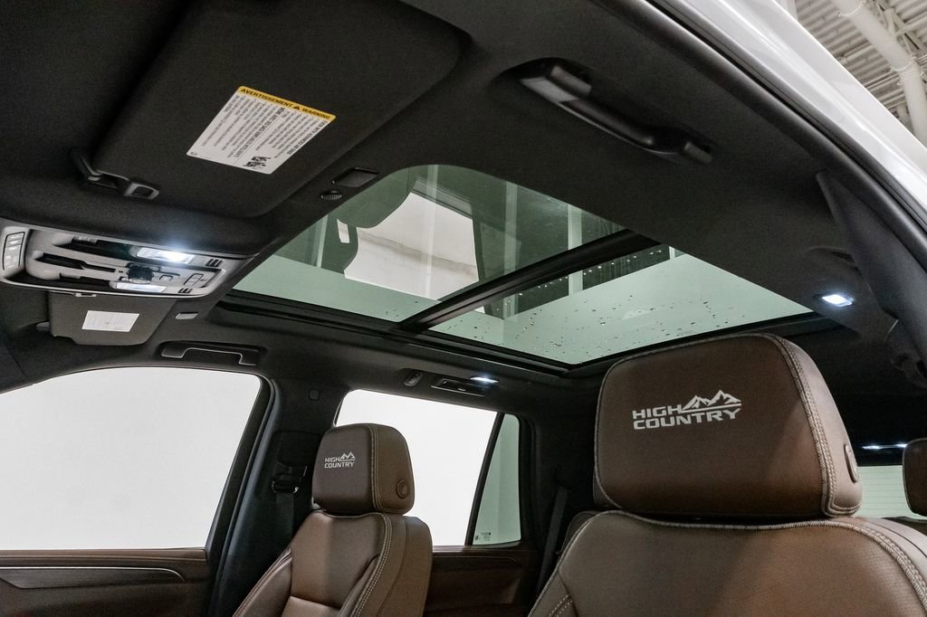 Used 2023 Chevrolet Tahoe High Country w/ Premium Package 2 image 11