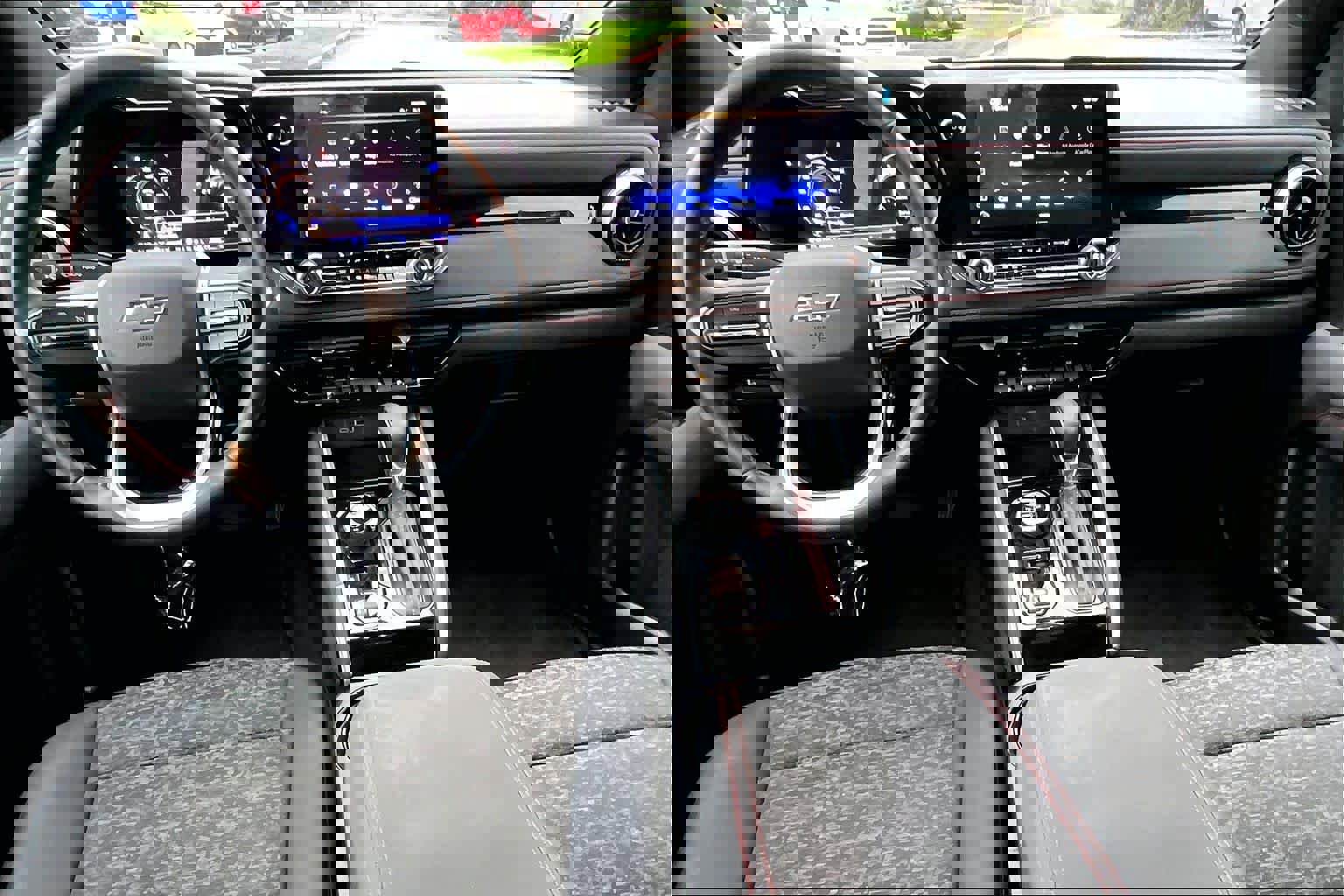 Used 2024 Chevrolet Colorado Z71 w/ Z71 Convenience Package 2 image 15