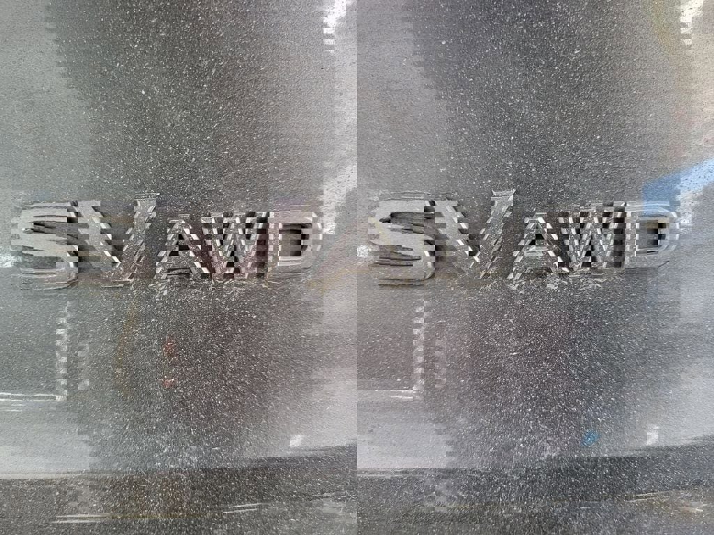 Used 2024 Nissan Rogue SV image 11