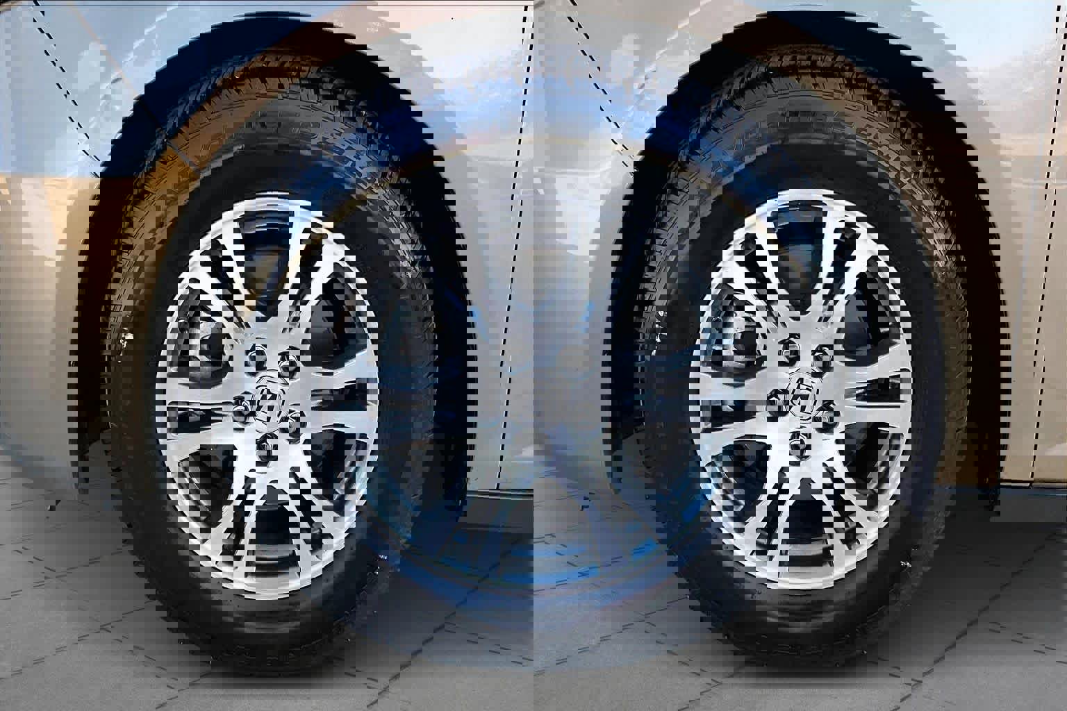 Used 2012 Honda Odyssey EX-L image 10