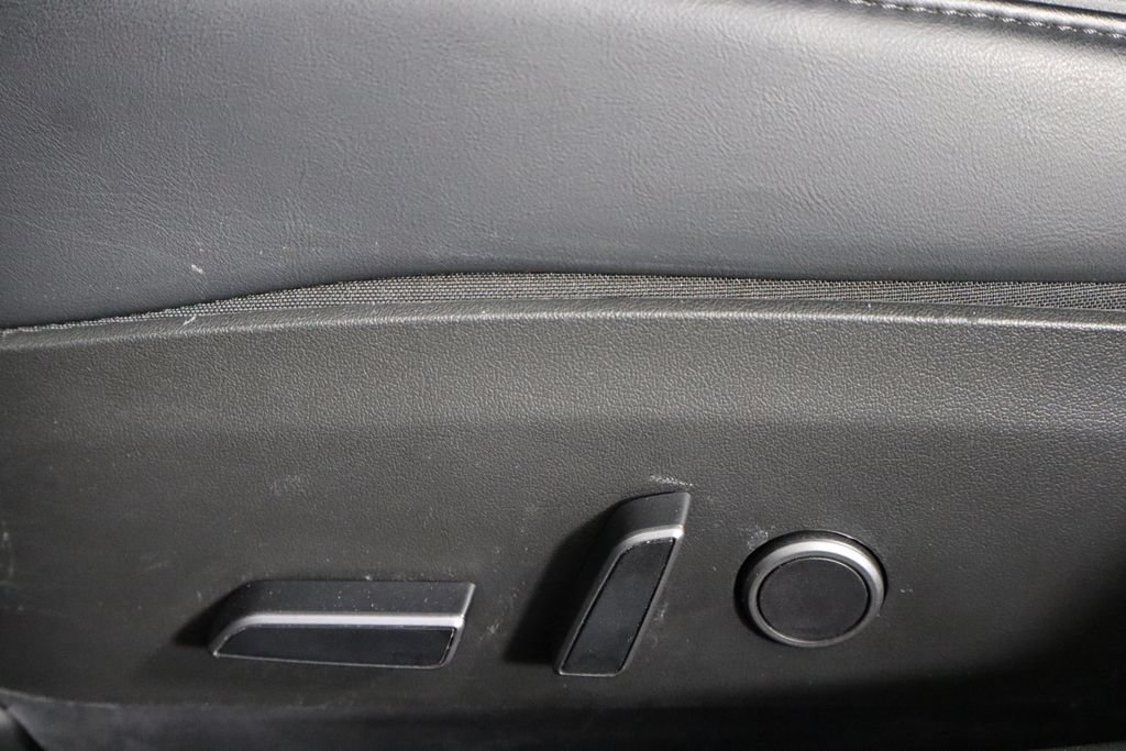 Used 2023 Tesla Model 3 Standard Range RWD image 19