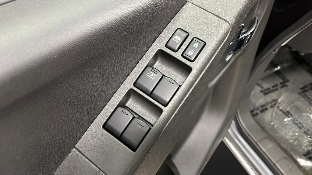 Used 2016 Nissan Frontier PRO-4X image 20