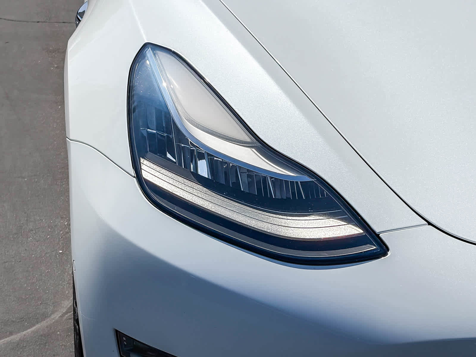 Used 2019 Tesla Model 3 Standard Range RWD image 7