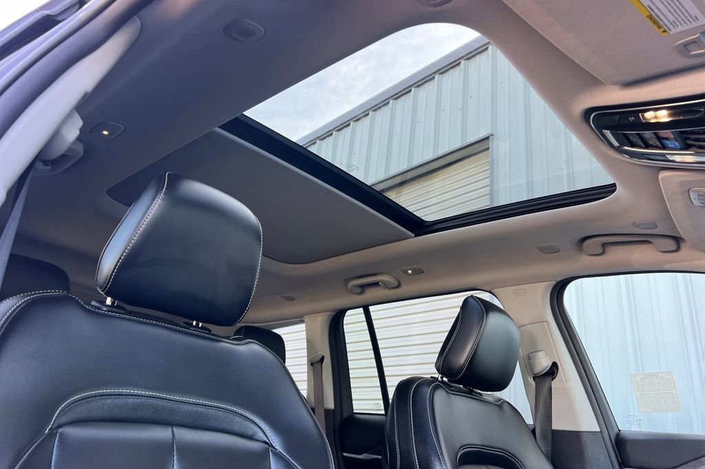 Used 2024 Jeep Grand Cherokee Limited 4xe image 17