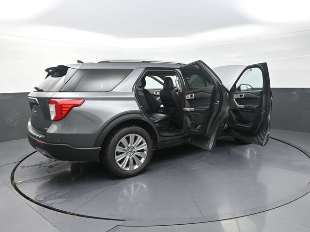 Used 2023 Ford Explorer Limited w/ Hybrid Equipment Group 310A AWD/4WD image 45