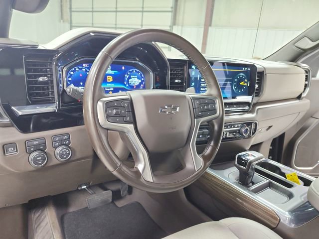 Used 2024 Chevrolet Silverado 1500 RST w/ Convenience Package II AWD/4WD image 18