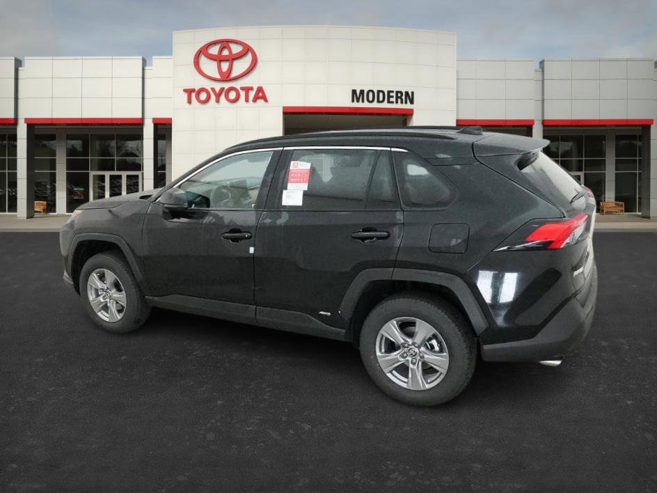 New 2025 Toyota RAV4 LE image 11