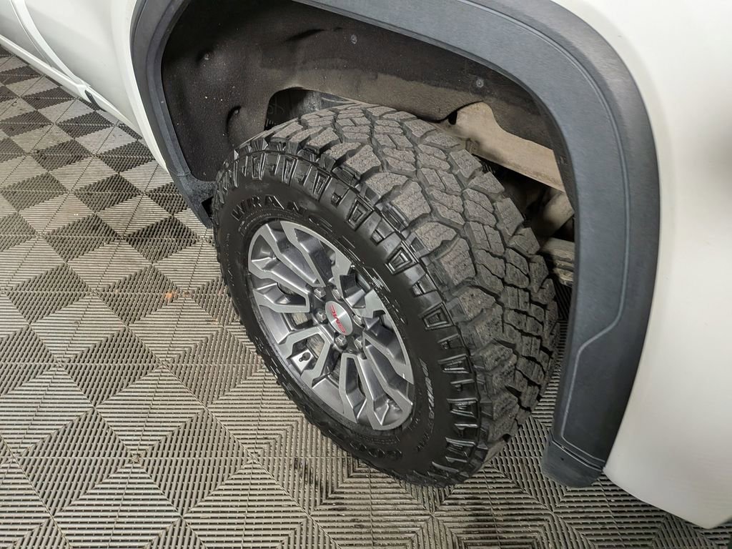 Used 2021 GMC Sierra 1500 AT4 image 12