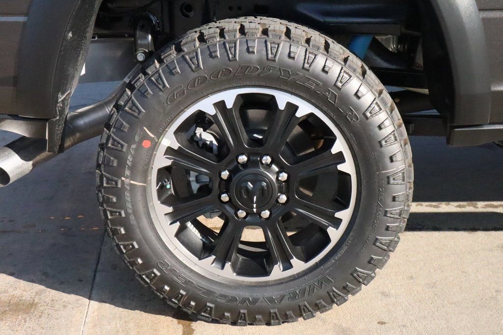 New 2026 RAM 2500 Warlock AWD/4WD image 18
