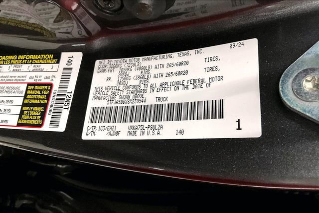 Used 2025 Toyota Tundra Limited image 40