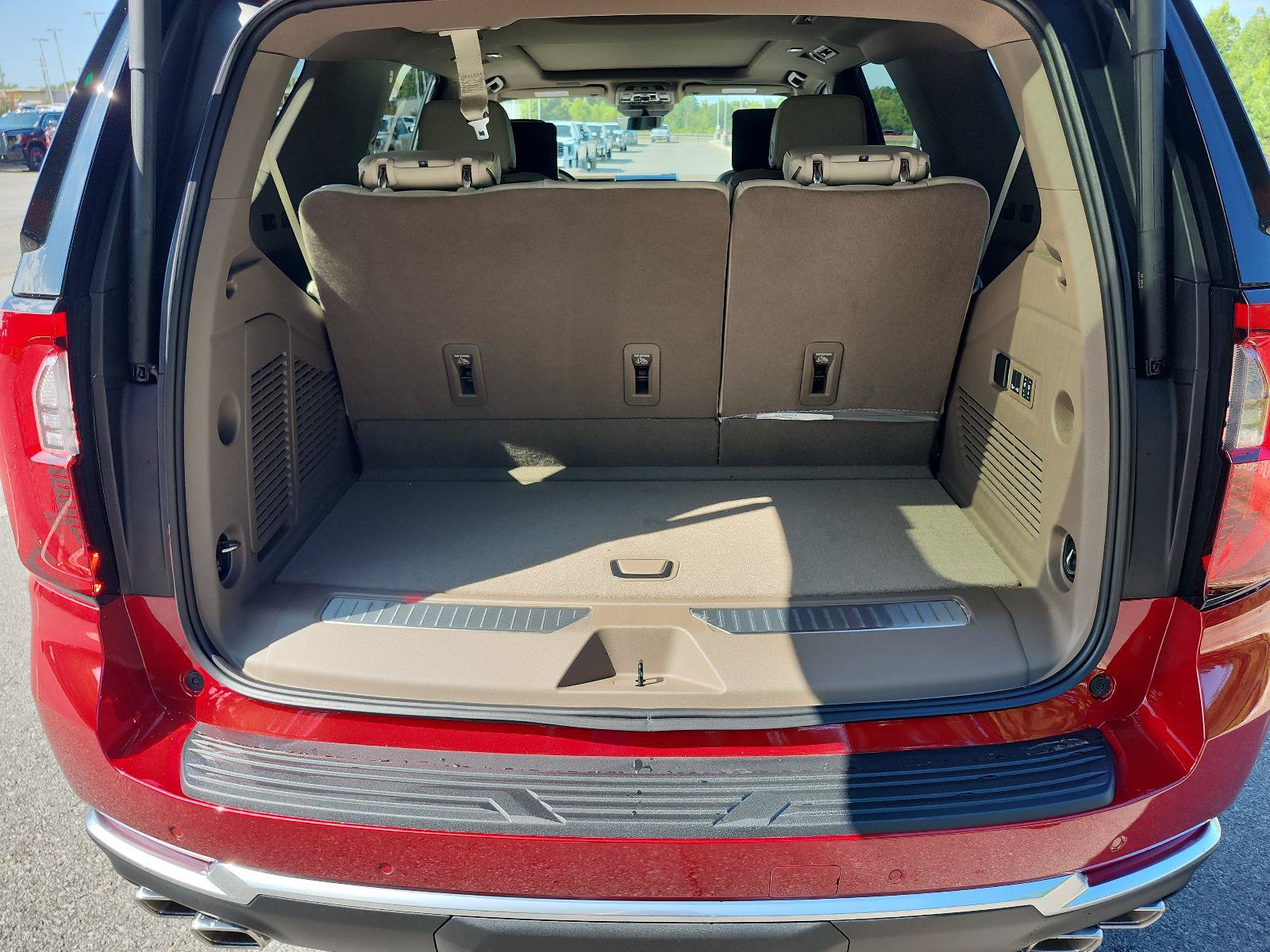 New 2027 GMC Yukon Denali AWD/4WD image 8