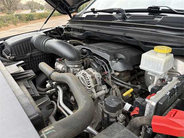 Used 2020 RAM 1500 Limited w/ Black Appearance Package image 28