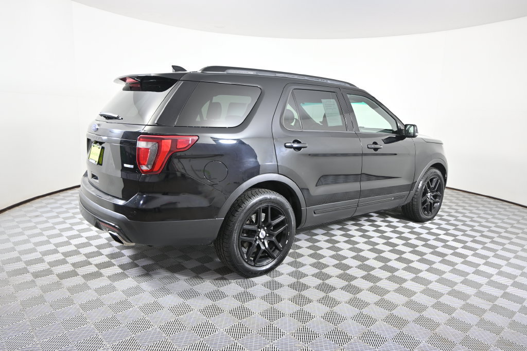 Used 2017 Ford Explorer Sport AWD/4WD image 6