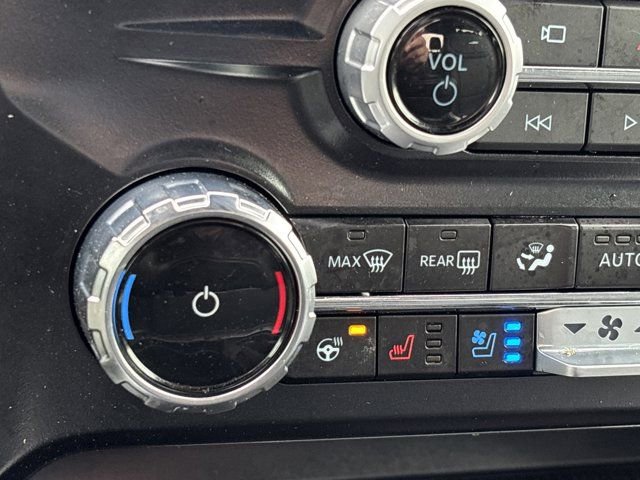 Used 2025 Ford F450 Platinum w/ FX4 Off-Road Package image 47