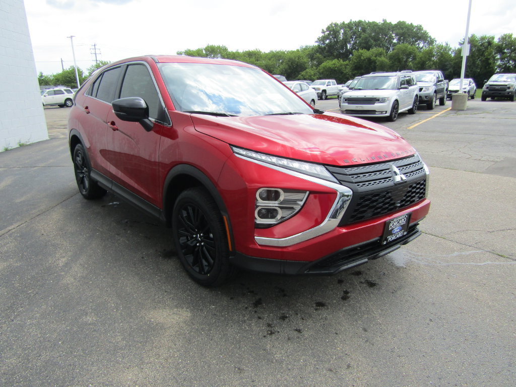 Used 2026 Mitsubishi Eclipse Cross LE AWD/4WD image 9
