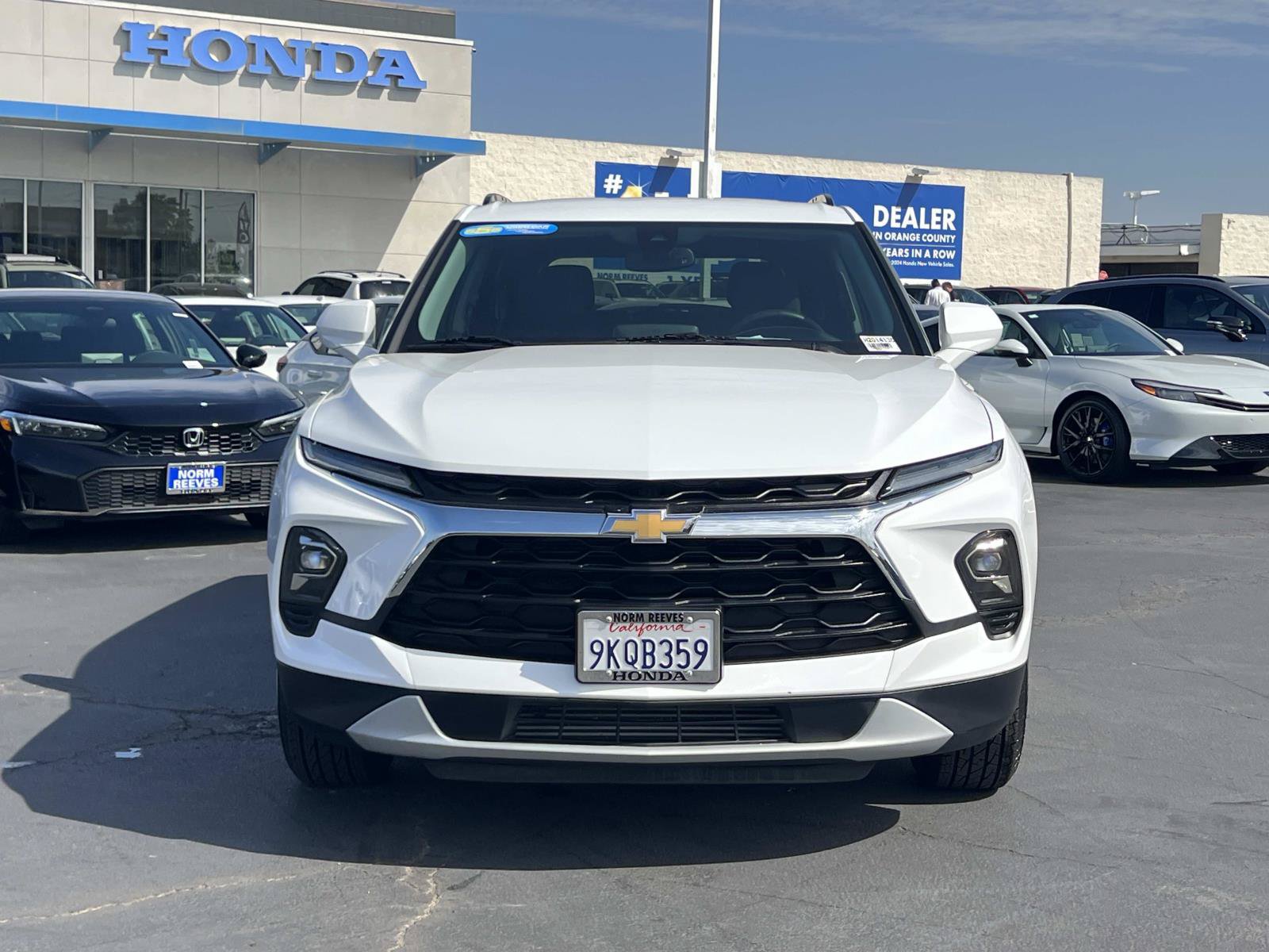 Used 2024 Chevrolet Blazer LT w/ Convenience Package FWD image 4