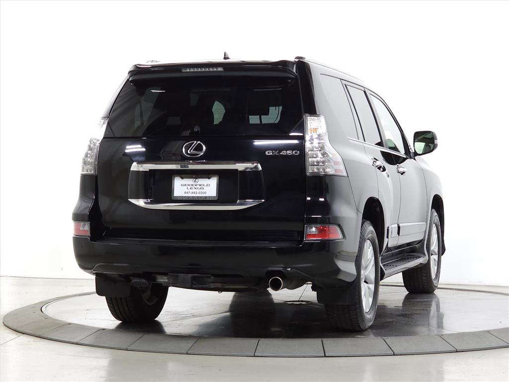 Used 2017 Lexus GX 460 image 8