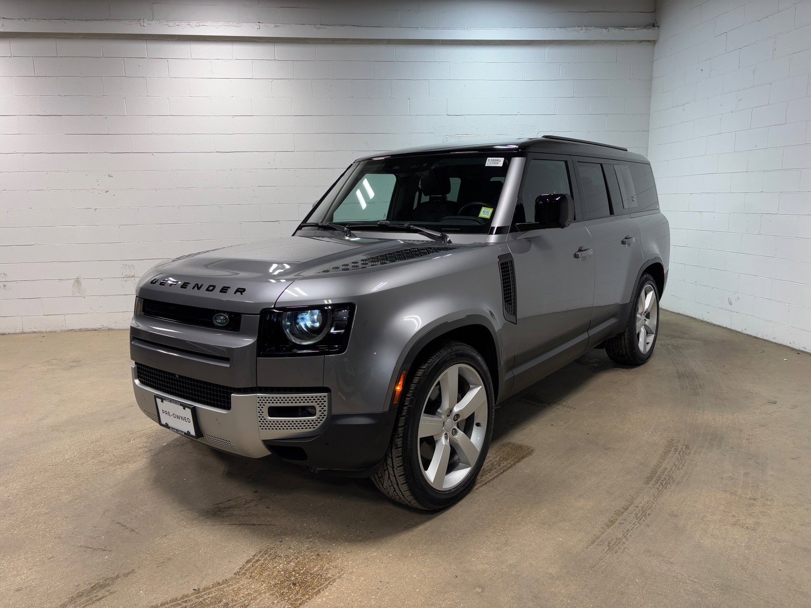 Used 2023 Land Rover Defender 130 SE