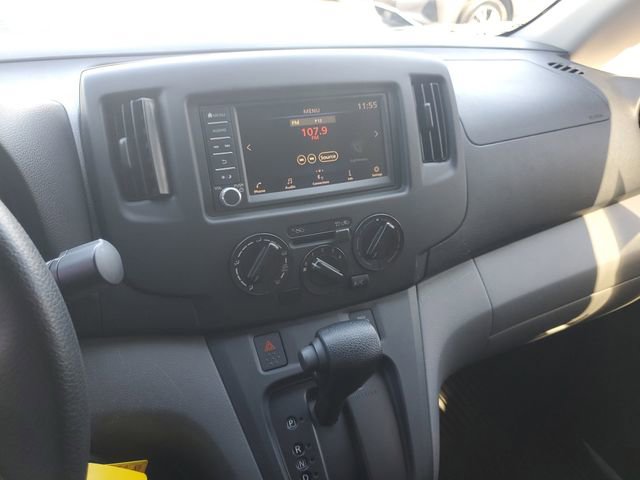 Used 2020 Nissan NV200 S image 19