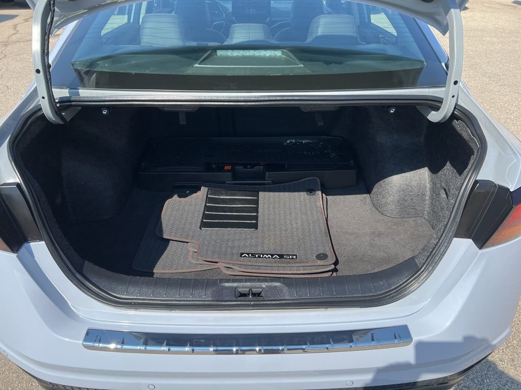Certified 2023 Nissan Altima 2.5 SR w/ SR Premium Package image 13