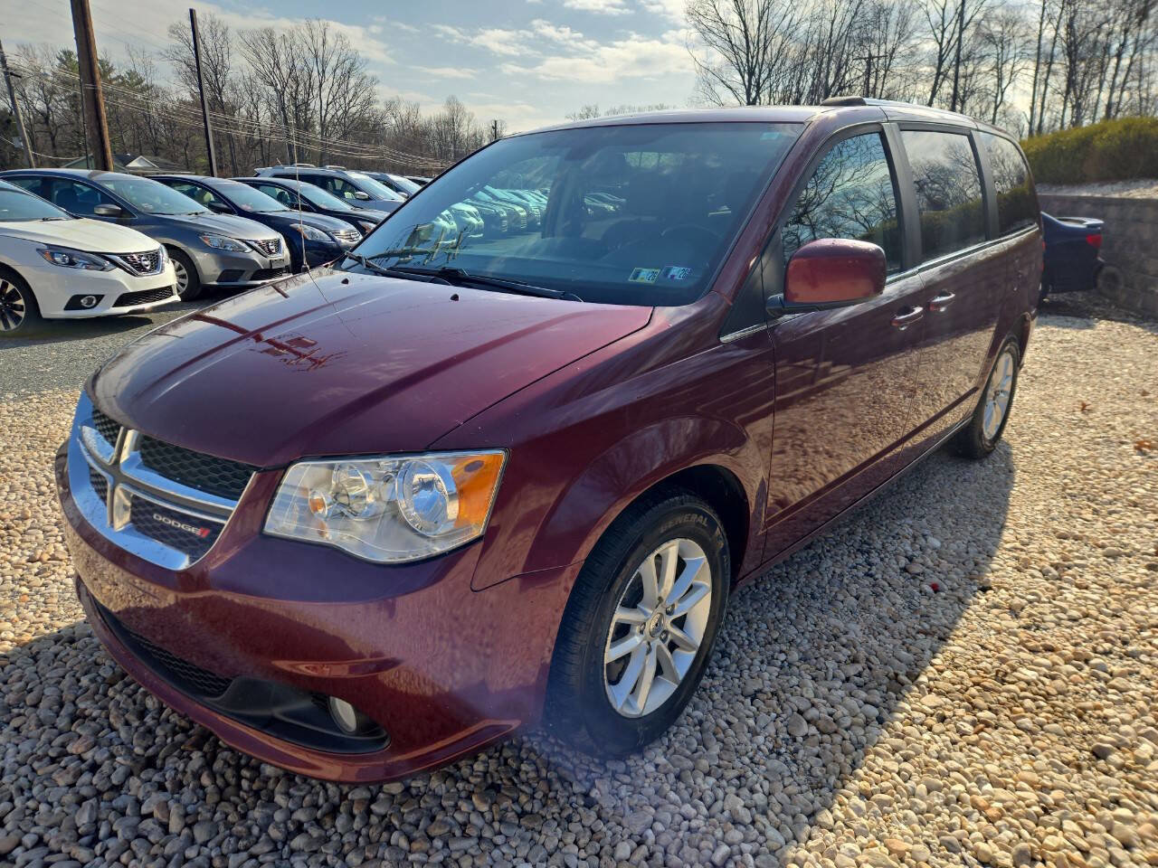 Used 2019 Dodge Grand Caravan SXT image 12