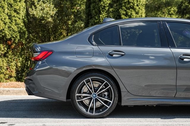 Used 2022 BMW 330e w/ M Sport Package RWD image 13