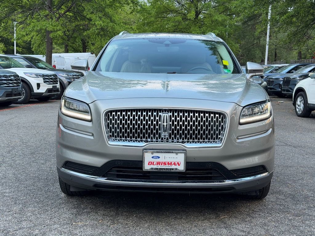 Used 2023 Lincoln Nautilus Reserve w/ Equipment Group 201A image 2