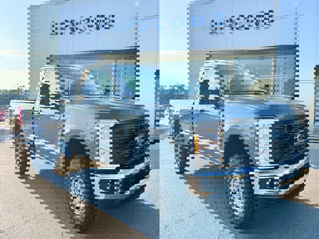 New 2026 Ford F250 XL image 1