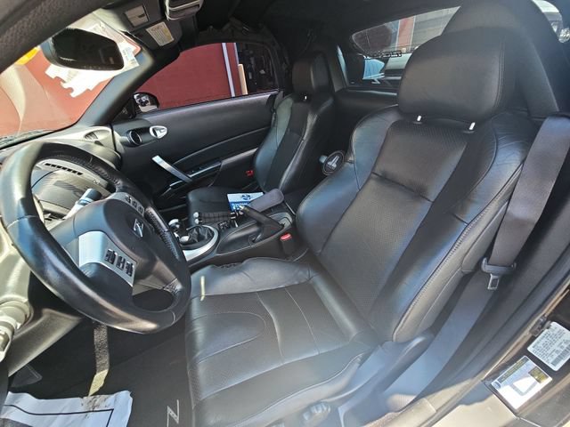 Used 2006 Nissan 350Z Grand Touring RWD image 21