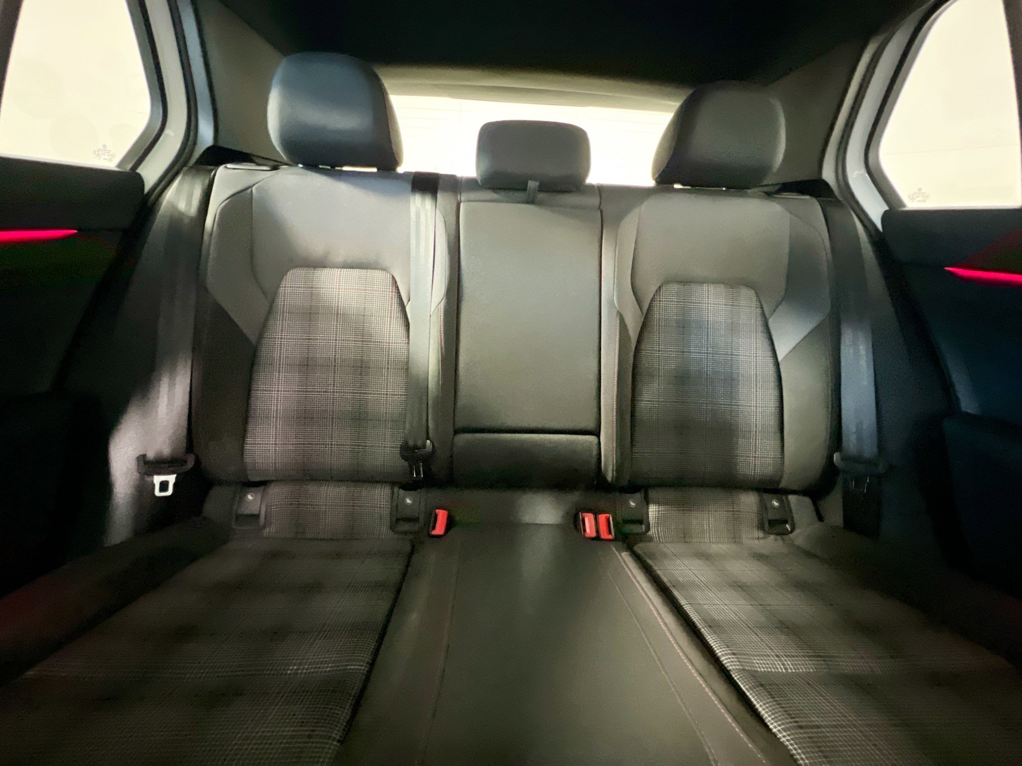 Used 2023 Volkswagen GTI Autobahn image 33