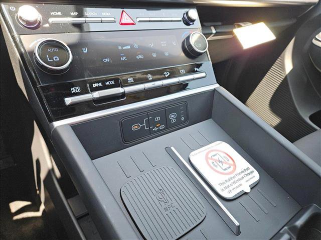 New 2025 Hyundai Santa Fe XRT image 13