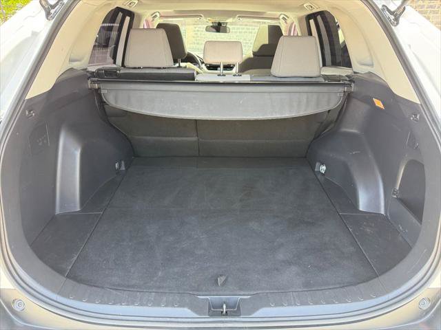 Used 2019 Toyota RAV4 XLE FWD image 23